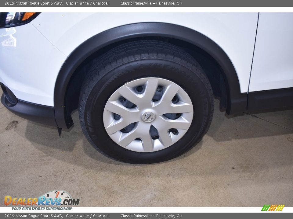 2019 Nissan Rogue Sport S AWD Glacier White / Charcoal Photo #5