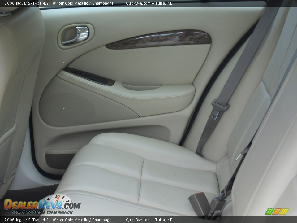 2006 Jaguar S-Type 4.2 Winter Gold Metallic / Champagne Photo #20