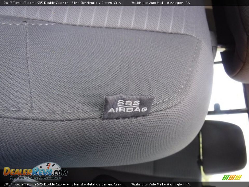 2017 Toyota Tacoma SR5 Double Cab 4x4 Silver Sky Metallic / Cement Gray Photo #21