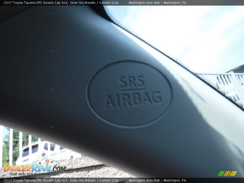 2017 Toyota Tacoma SR5 Double Cab 4x4 Silver Sky Metallic / Cement Gray Photo #23