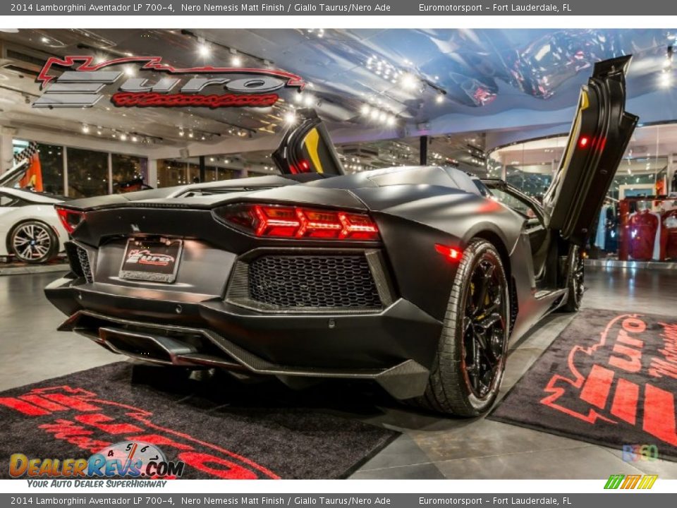 2014 Lamborghini Aventador LP 700-4 Nero Nemesis Matt Finish / Giallo Taurus/Nero Ade Photo #13