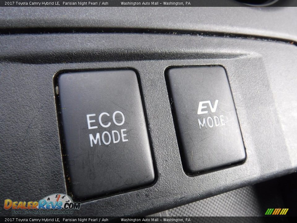 2017 Toyota Camry Hybrid LE Parisian Night Pearl / Ash Photo #7
