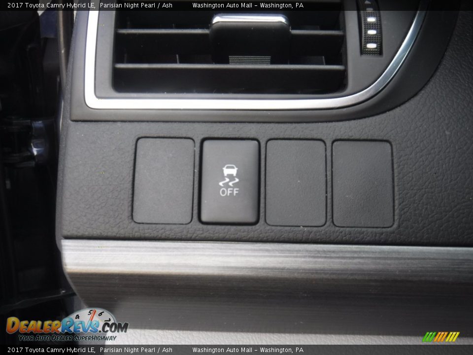 2017 Toyota Camry Hybrid LE Parisian Night Pearl / Ash Photo #8