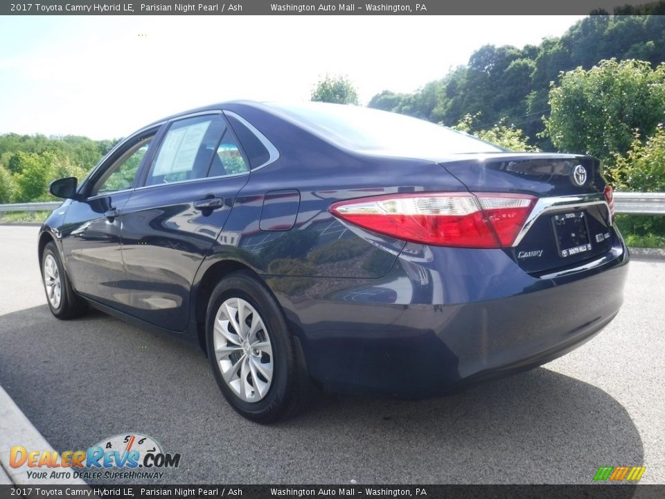 2017 Toyota Camry Hybrid LE Parisian Night Pearl / Ash Photo #13