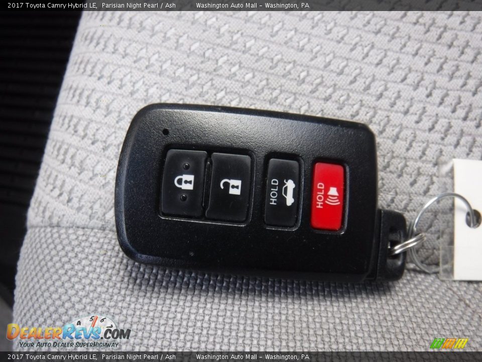 2017 Toyota Camry Hybrid LE Parisian Night Pearl / Ash Photo #26