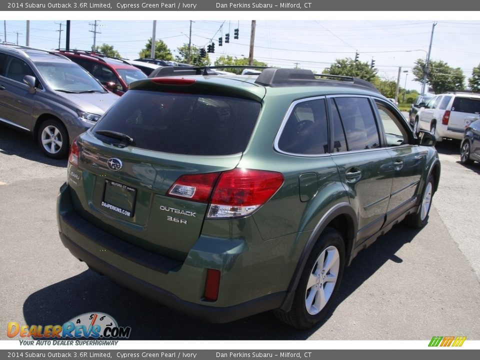 2014 Subaru Outback 3.6R Limited Cypress Green Pearl / Ivory Photo #5