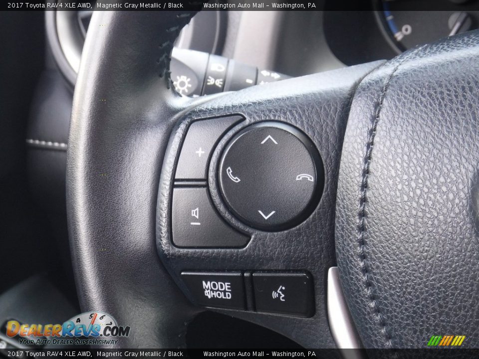 2017 Toyota RAV4 XLE AWD Magnetic Gray Metallic / Black Photo #6