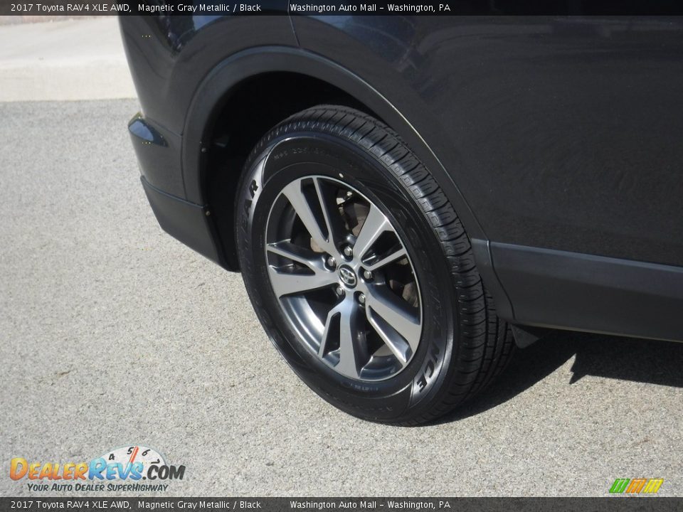 2017 Toyota RAV4 XLE AWD Magnetic Gray Metallic / Black Photo #9