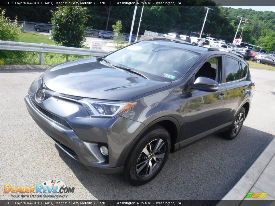 2017 Toyota RAV4 XLE AWD Magnetic Gray Metallic / Black Photo #12