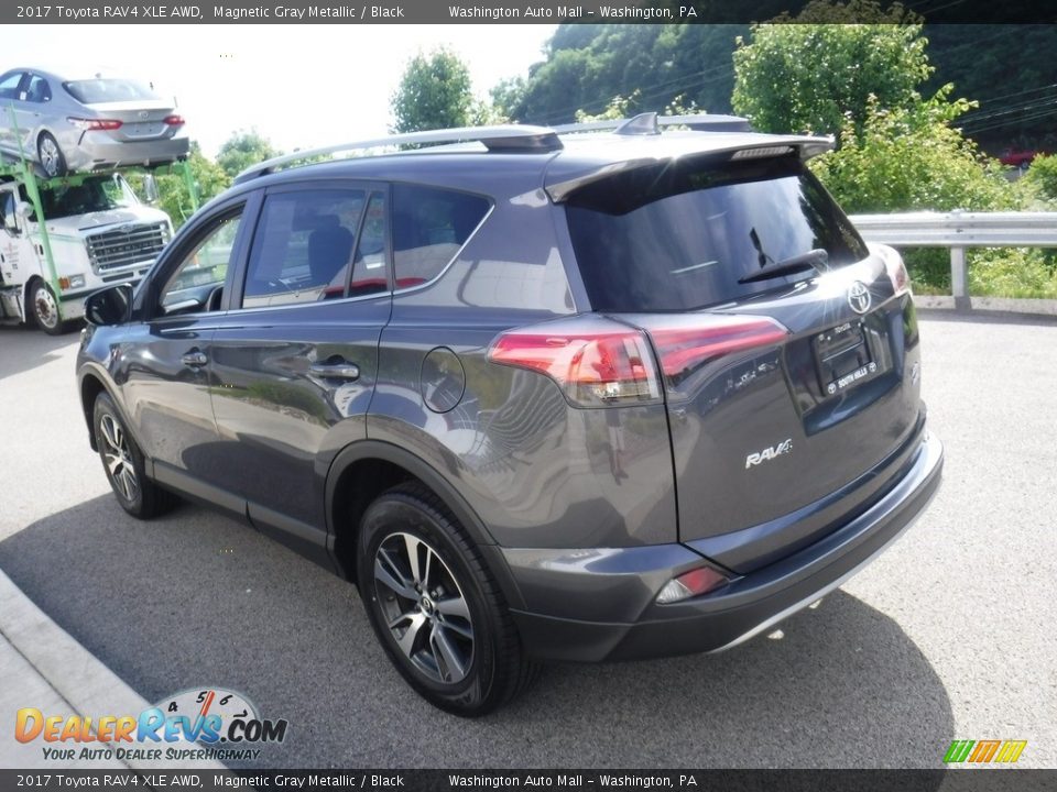 2017 Toyota RAV4 XLE AWD Magnetic Gray Metallic / Black Photo #14
