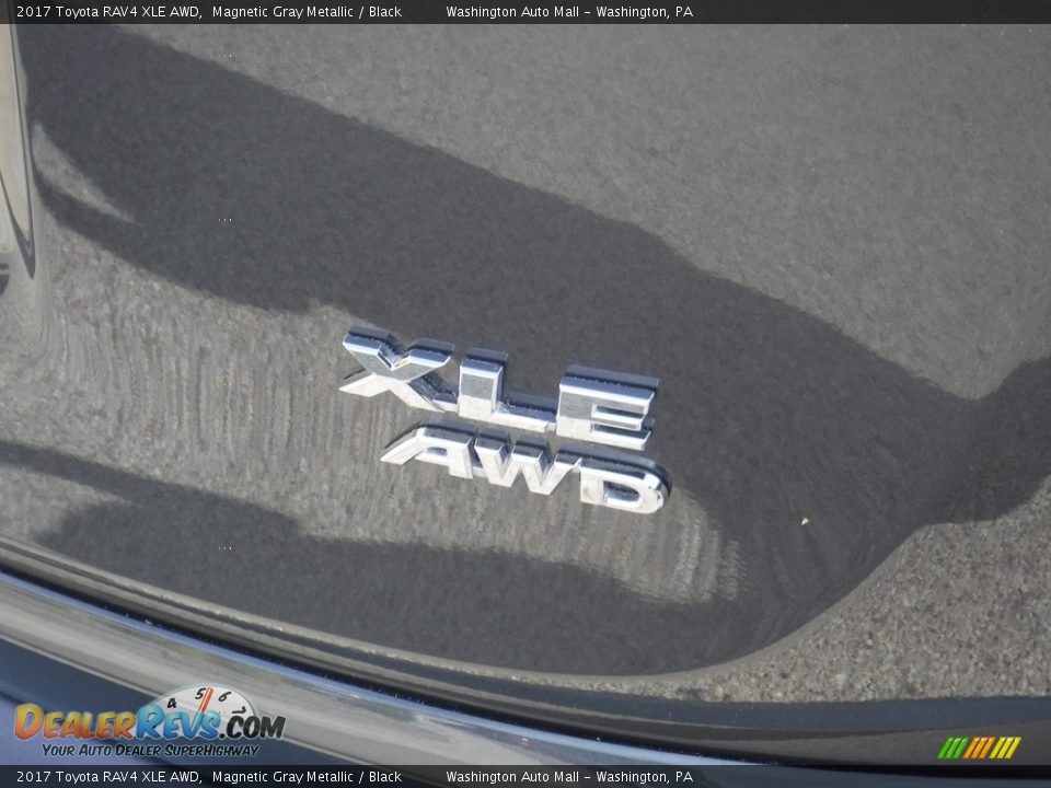 2017 Toyota RAV4 XLE AWD Magnetic Gray Metallic / Black Photo #17