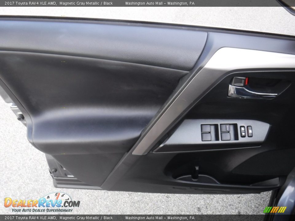 2017 Toyota RAV4 XLE AWD Magnetic Gray Metallic / Black Photo #20