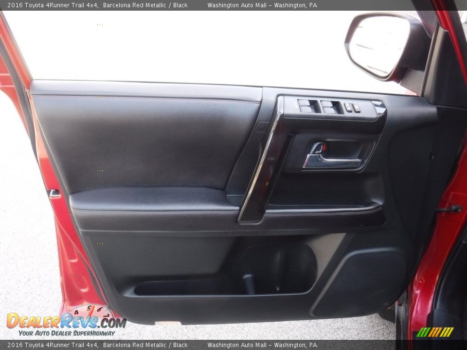 2016 Toyota 4Runner Trail 4x4 Barcelona Red Metallic / Black Photo #17