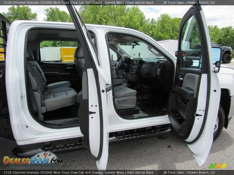 2018 Chevrolet Silverado 3500HD Work Truck Crew Cab 4x4 Chassis Summit White / Dark Ash/Jet Black Photo #35