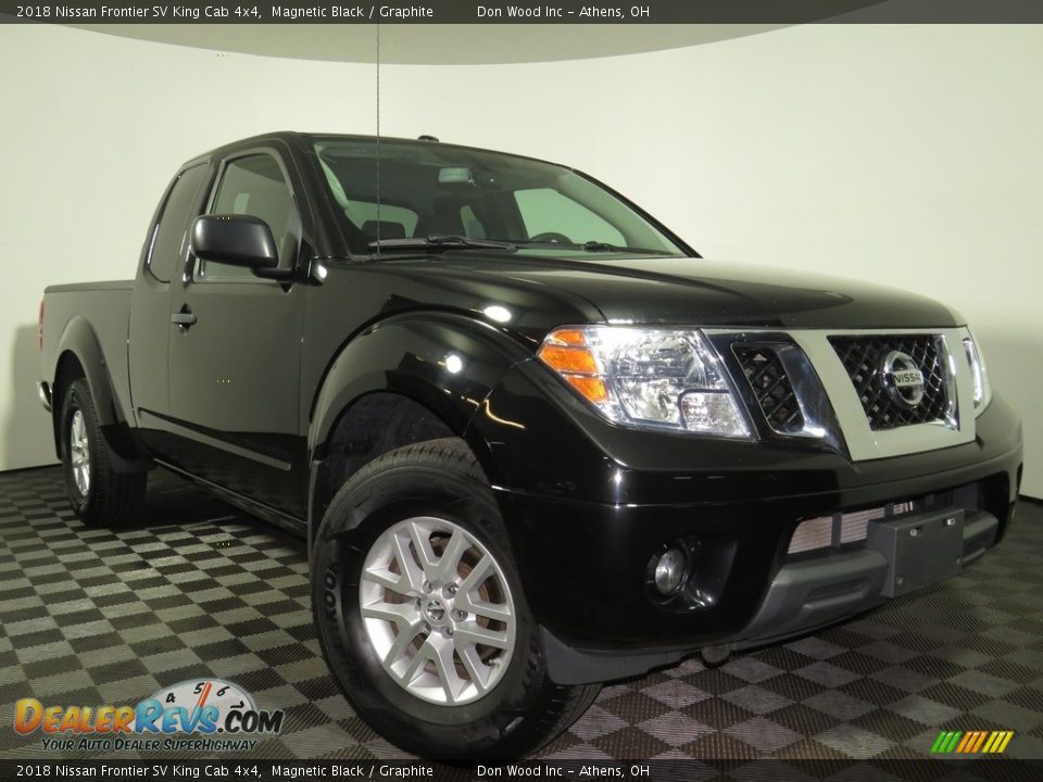 2018 Nissan Frontier SV King Cab 4x4 Magnetic Black / Graphite Photo #1
