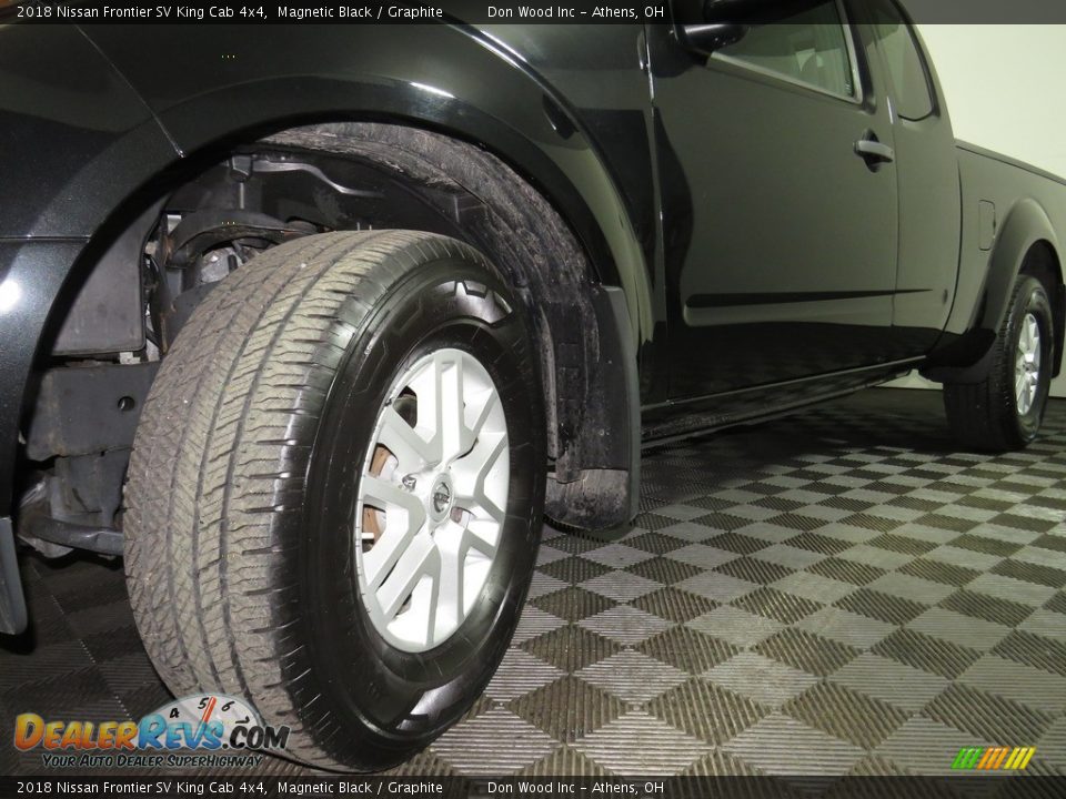 2018 Nissan Frontier SV King Cab 4x4 Magnetic Black / Graphite Photo #8