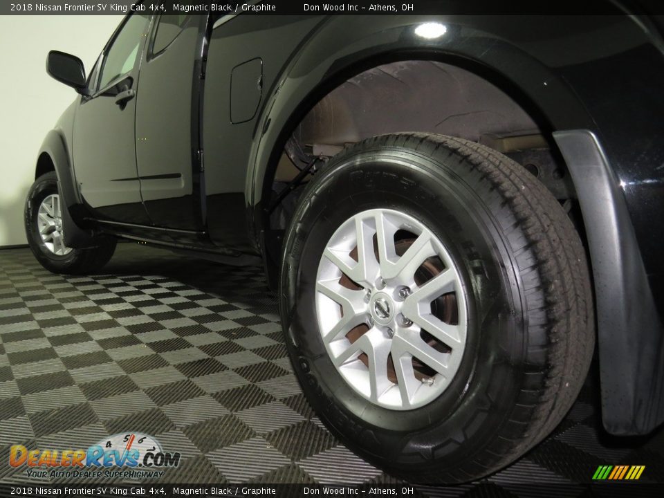 2018 Nissan Frontier SV King Cab 4x4 Magnetic Black / Graphite Photo #10