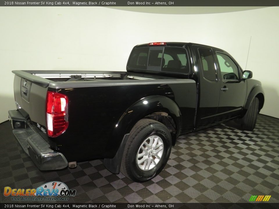 2018 Nissan Frontier SV King Cab 4x4 Magnetic Black / Graphite Photo #13