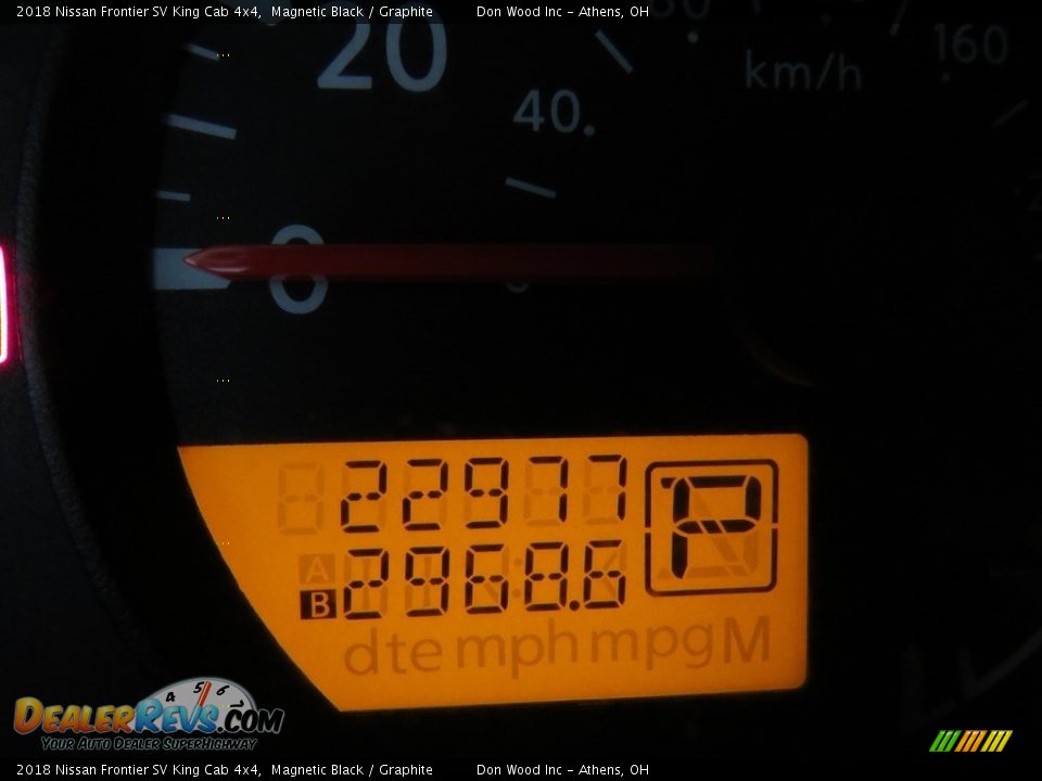 2018 Nissan Frontier SV King Cab 4x4 Magnetic Black / Graphite Photo #24
