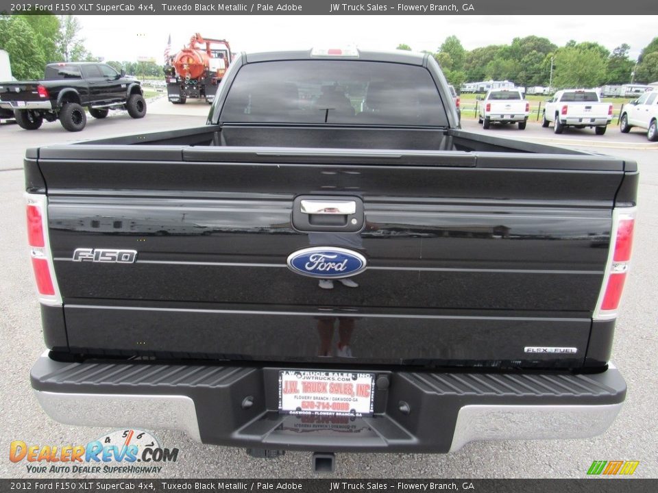 2012 Ford F150 XLT SuperCab 4x4 Tuxedo Black Metallic / Pale Adobe Photo #4