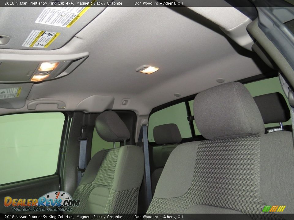 2018 Nissan Frontier SV King Cab 4x4 Magnetic Black / Graphite Photo #27