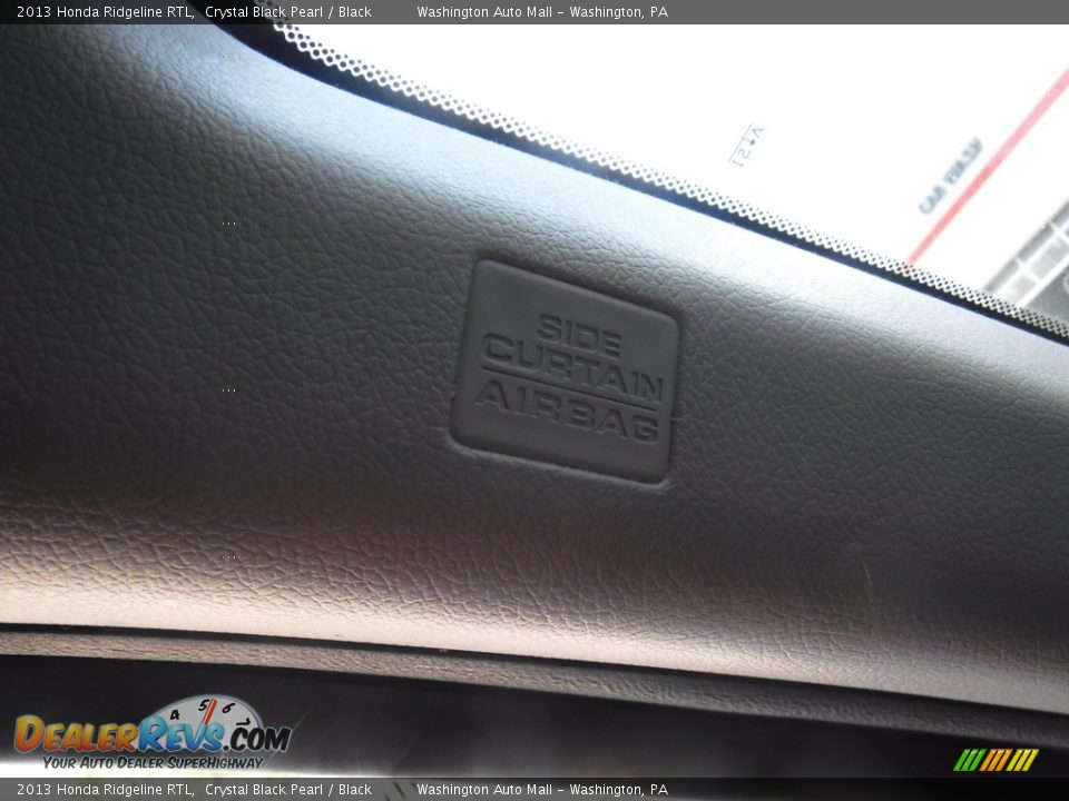 2013 Honda Ridgeline RTL Crystal Black Pearl / Black Photo #28