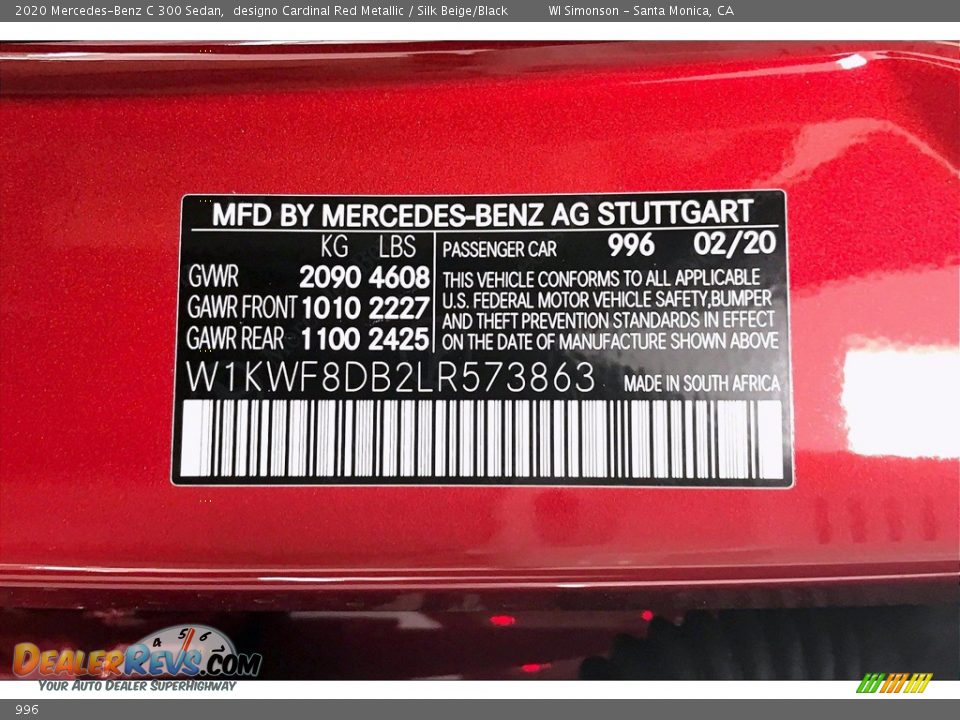 Mercedes-Benz Color Code 996 designo Cardinal Red Metallic