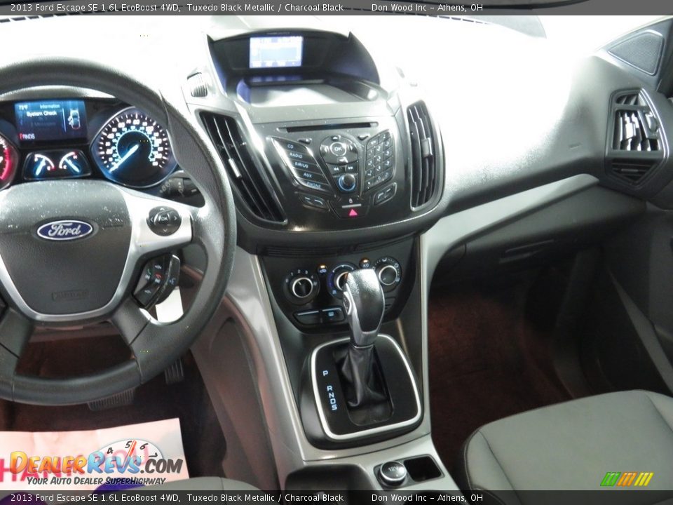 2013 Ford Escape SE 1.6L EcoBoost 4WD Tuxedo Black Metallic / Charcoal Black Photo #31