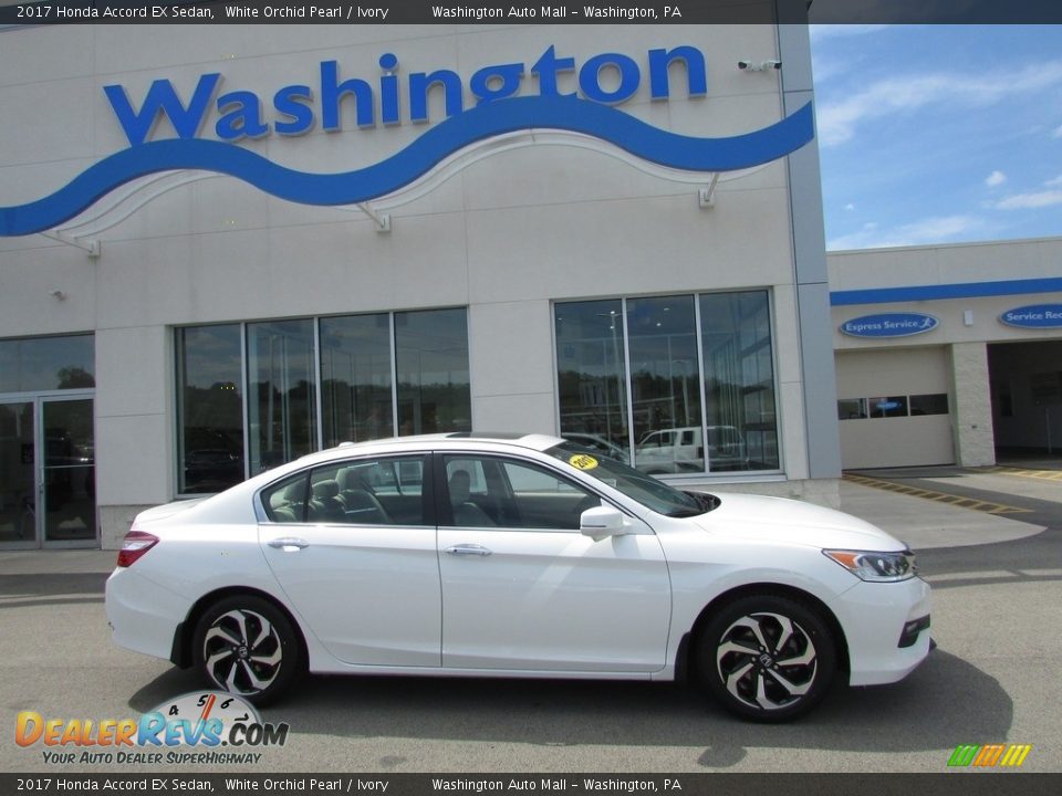 2017 Honda Accord EX Sedan White Orchid Pearl / Ivory Photo #2