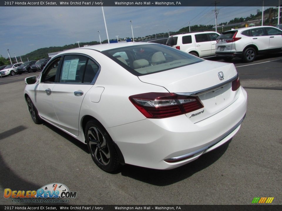 2017 Honda Accord EX Sedan White Orchid Pearl / Ivory Photo #8