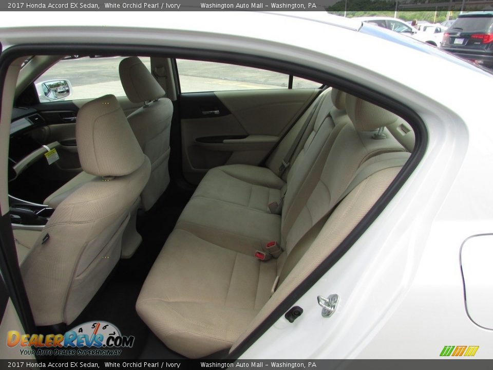 2017 Honda Accord EX Sedan White Orchid Pearl / Ivory Photo #26