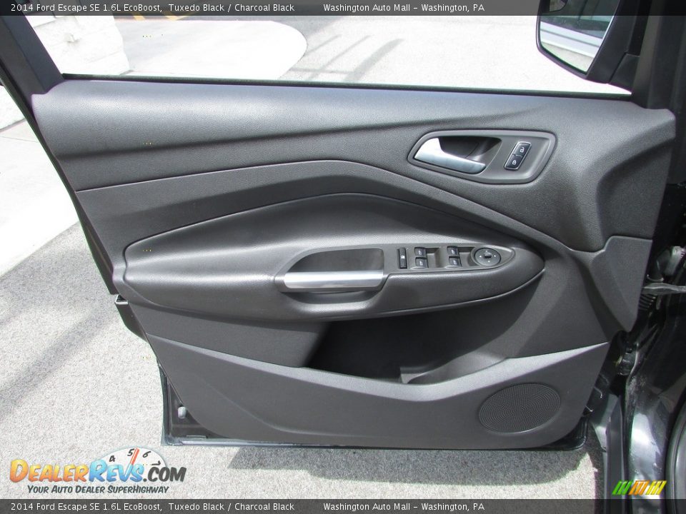 2014 Ford Escape SE 1.6L EcoBoost Tuxedo Black / Charcoal Black Photo #15