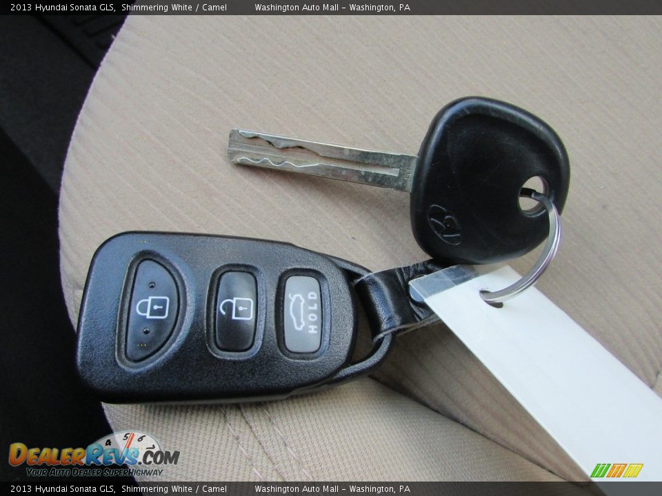 2013 Hyundai Sonata GLS Shimmering White / Camel Photo #23