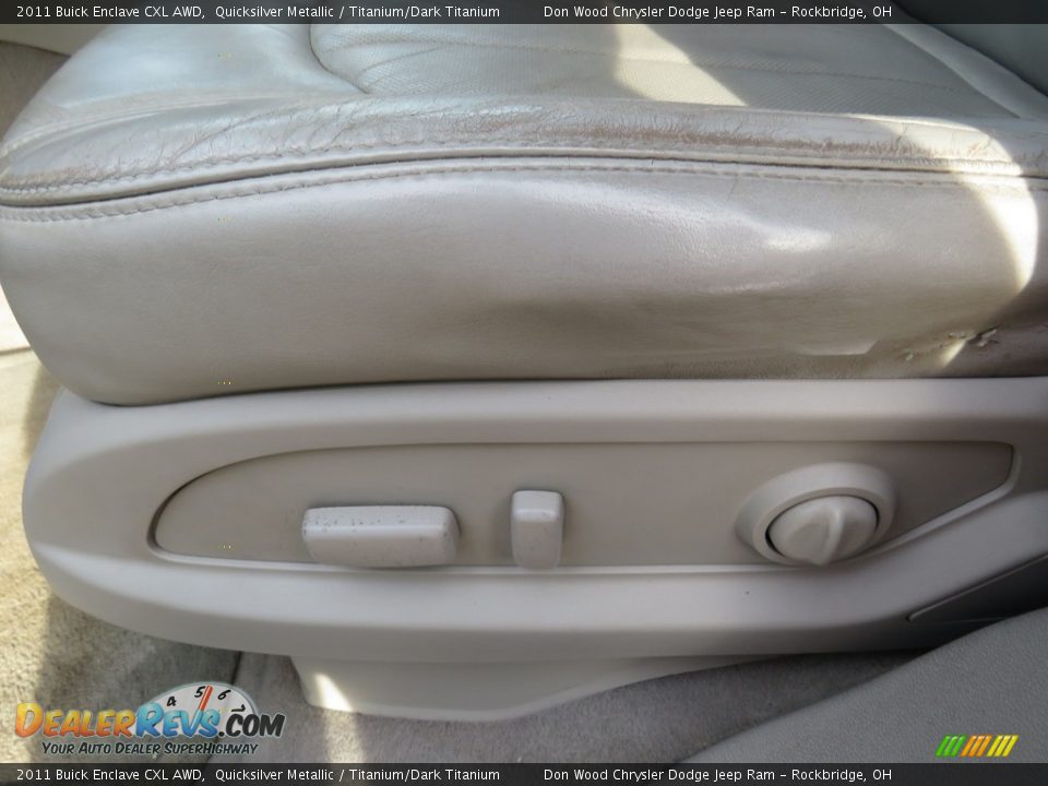 2011 Buick Enclave CXL AWD Quicksilver Metallic / Titanium/Dark Titanium Photo #23