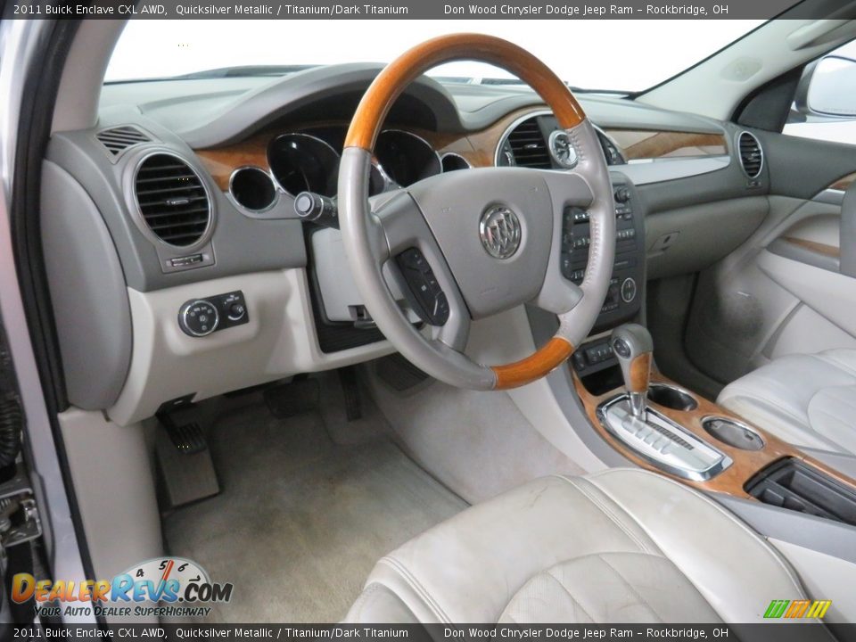 2011 Buick Enclave CXL AWD Quicksilver Metallic / Titanium/Dark Titanium Photo #32
