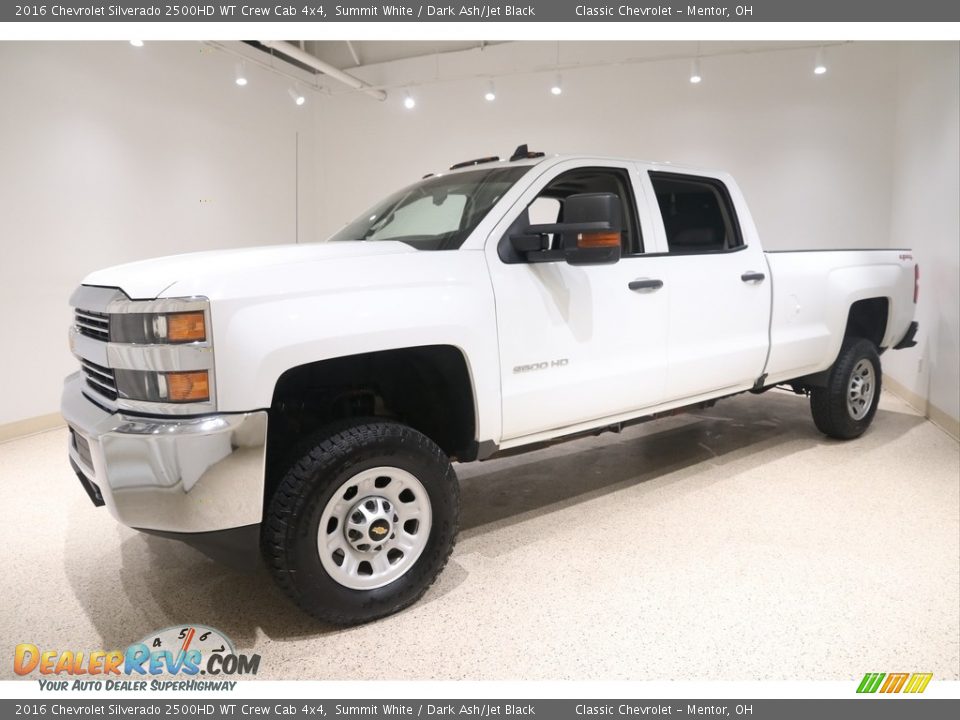 Front 3/4 View of 2016 Chevrolet Silverado 2500HD WT Crew Cab 4x4 Photo #3