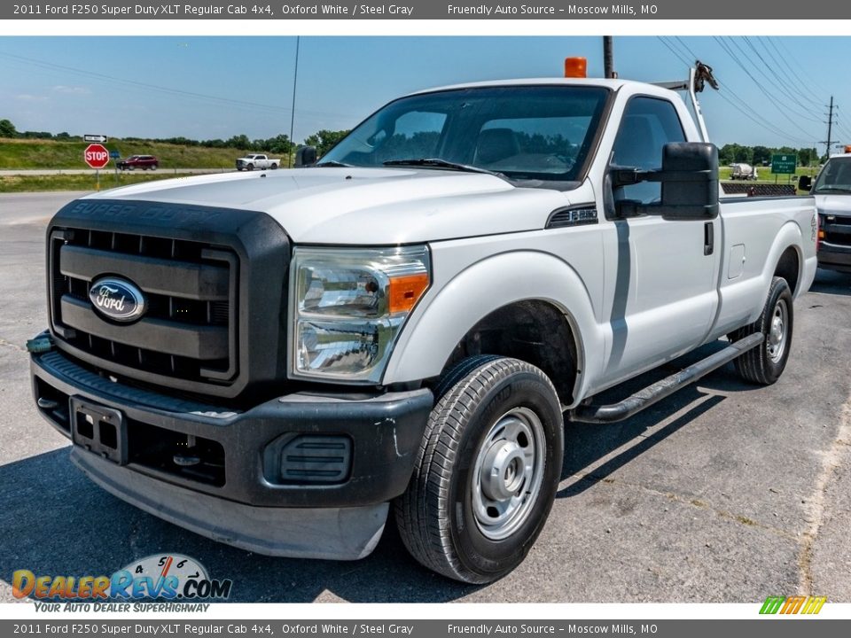 2011 Ford F250 Super Duty XLT Regular Cab 4x4 Oxford White / Steel Gray Photo #8