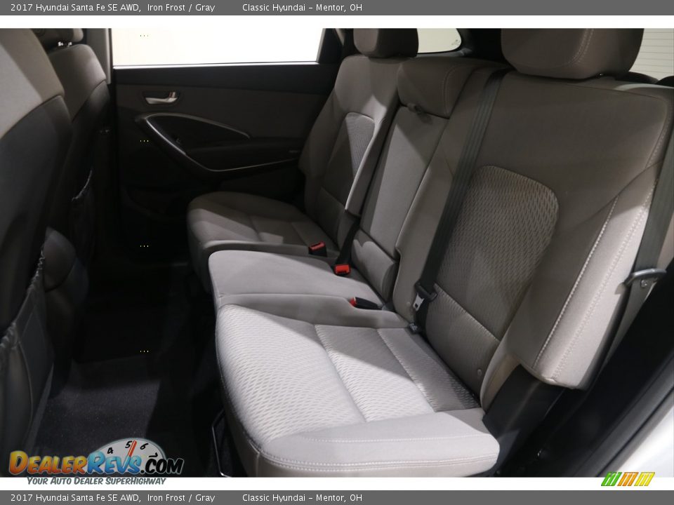 2017 Hyundai Santa Fe SE AWD Iron Frost / Gray Photo #15