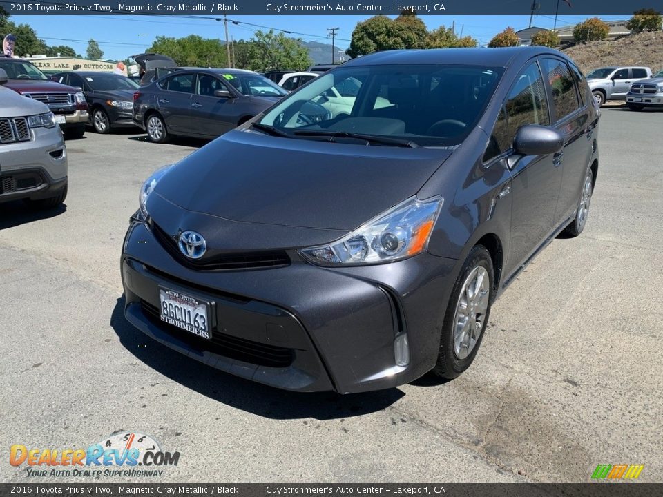 2016 Toyota Prius v Two Magnetic Gray Metallic / Black Photo #2