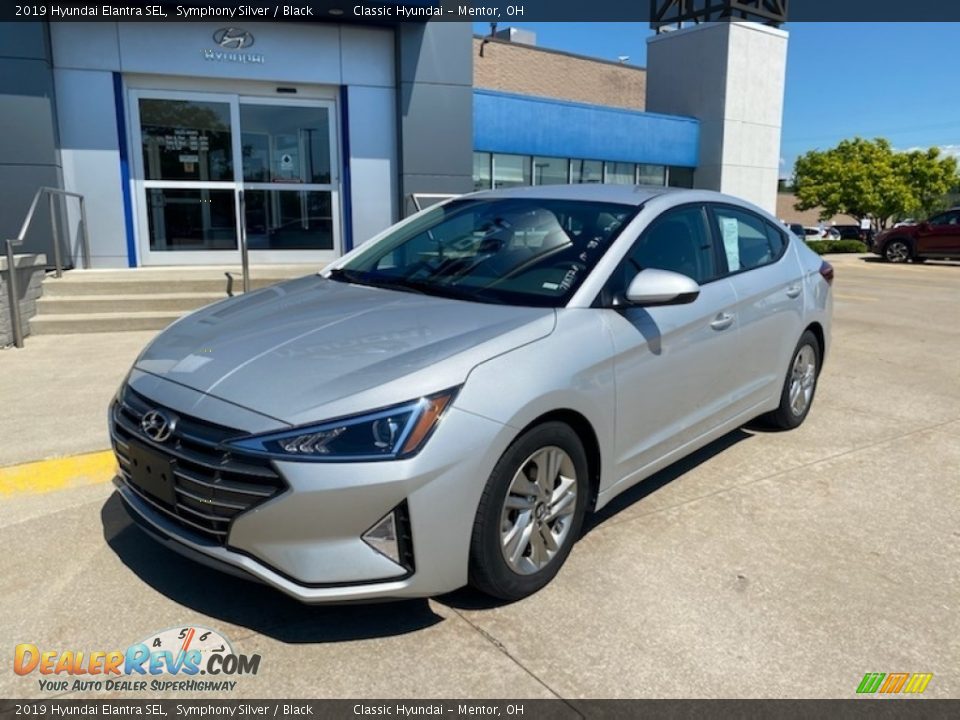 2019 Hyundai Elantra SEL Symphony Silver / Black Photo #1