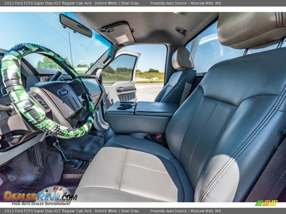 2011 Ford F250 Super Duty XLT Regular Cab 4x4 Oxford White / Steel Gray Photo #19