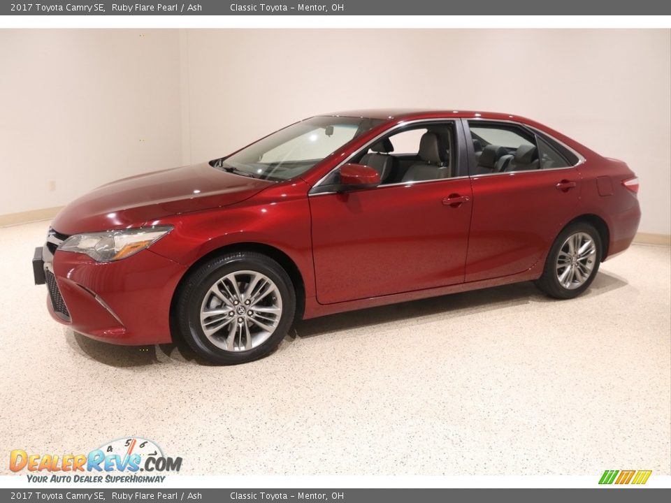 2017 Toyota Camry SE Ruby Flare Pearl / Ash Photo #3