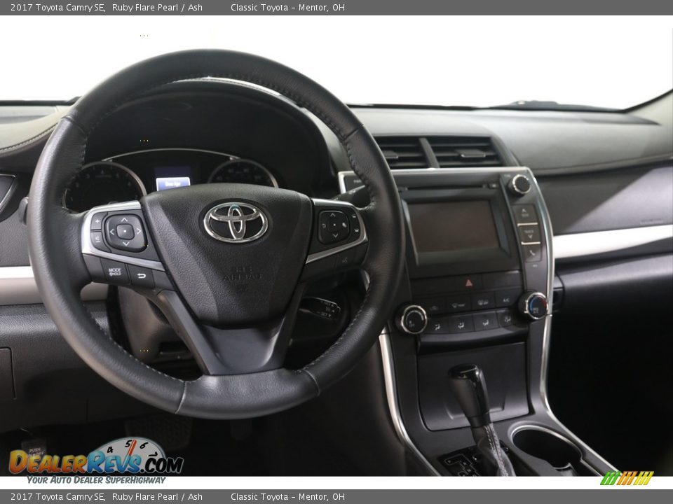 2017 Toyota Camry SE Ruby Flare Pearl / Ash Photo #6