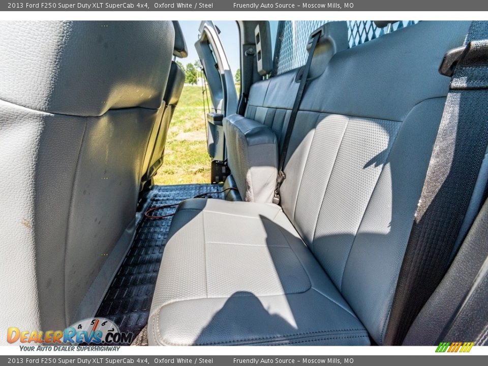 2013 Ford F250 Super Duty XLT SuperCab 4x4 Oxford White / Steel Photo #24