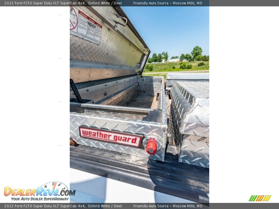 2013 Ford F250 Super Duty XLT SuperCab 4x4 Oxford White / Steel Photo #26