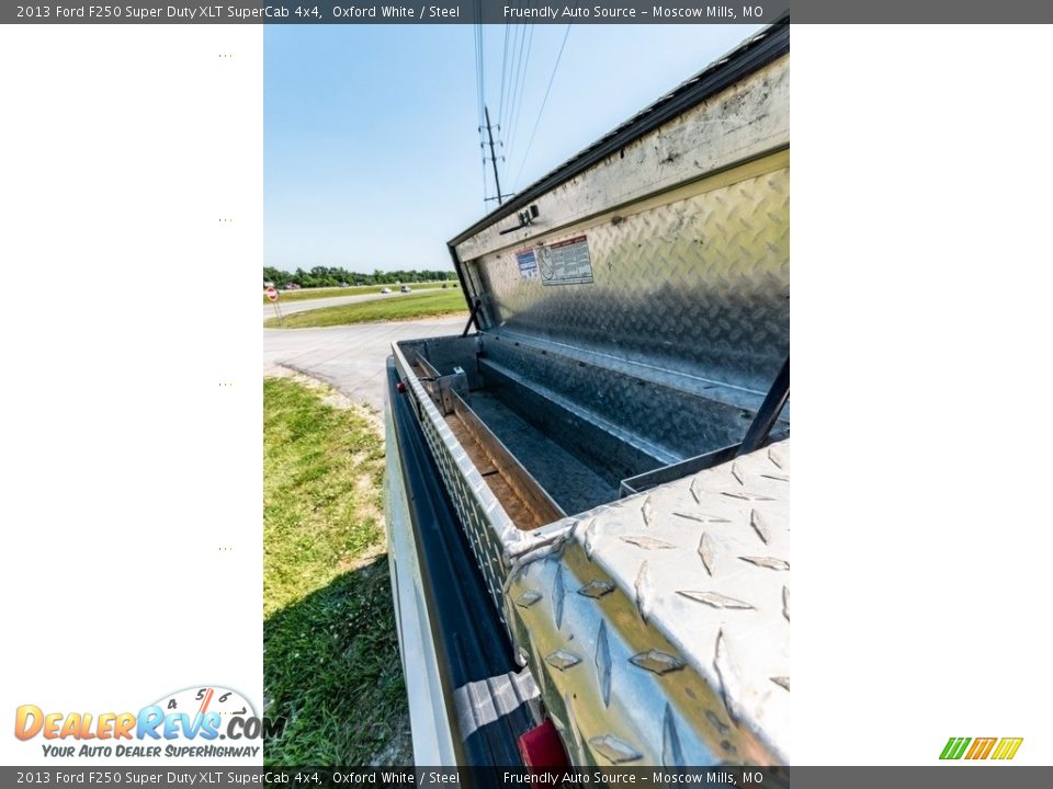 2013 Ford F250 Super Duty XLT SuperCab 4x4 Oxford White / Steel Photo #29