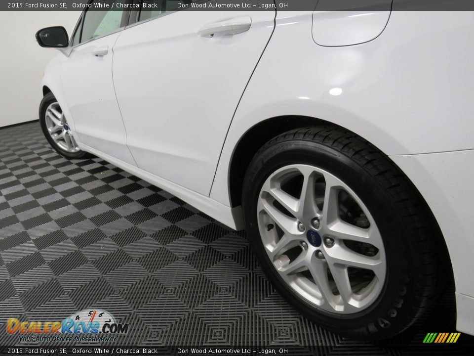 2015 Ford Fusion SE Oxford White / Charcoal Black Photo #10