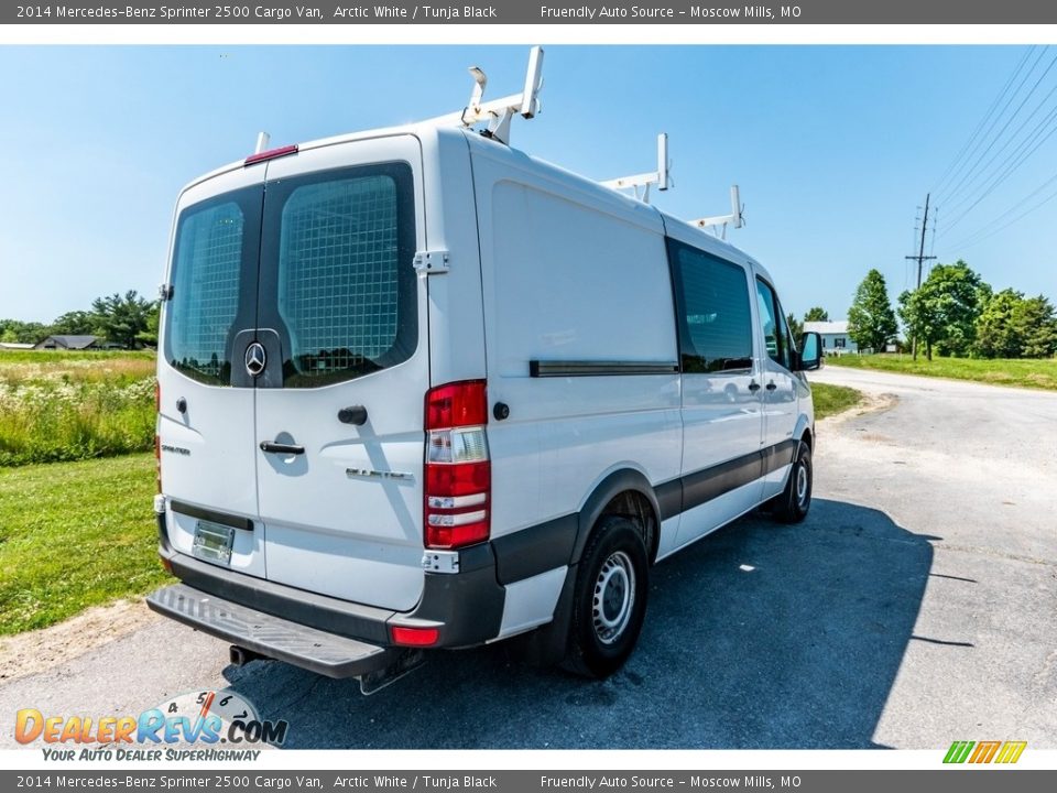 2014 Mercedes-Benz Sprinter 2500 Cargo Van Arctic White / Tunja Black Photo #4