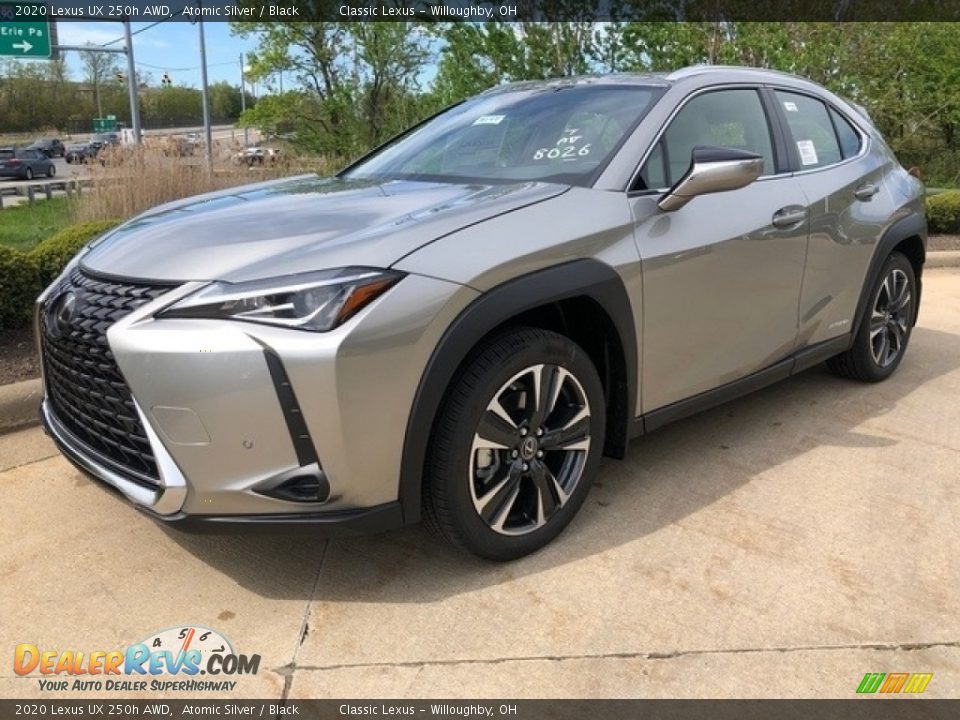 Front 3/4 View of 2020 Lexus UX 250h AWD Photo #1