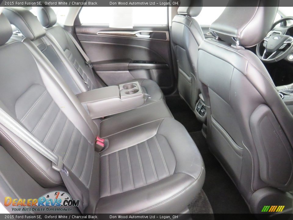 2015 Ford Fusion SE Oxford White / Charcoal Black Photo #36